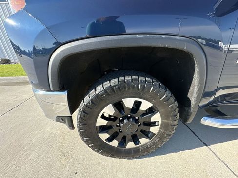Used 2020 Chevrolet Silverado 2500 LT w/ All Star Edition AWD/4WD image 32