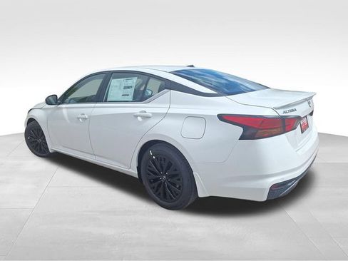New 2026 Nissan Altima 2.5 SV w/ SV Special Edition Package FWD image 5