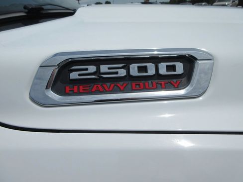 Used 2019 RAM 2500 Big Horn AWD/4WD image 10