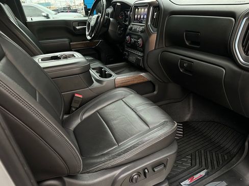 Used 2020 Chevrolet Silverado 2500 High Country w/ Z71 Off-Road Package image 16