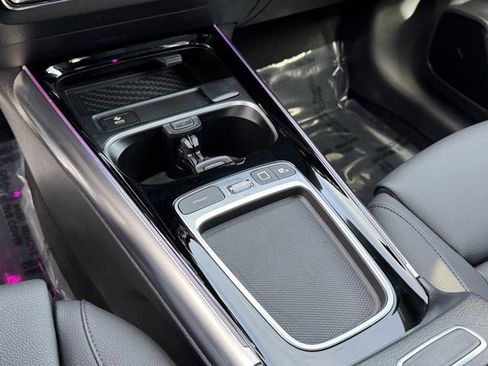 Used 2025 Mercedes-Benz GLA 250 image 20