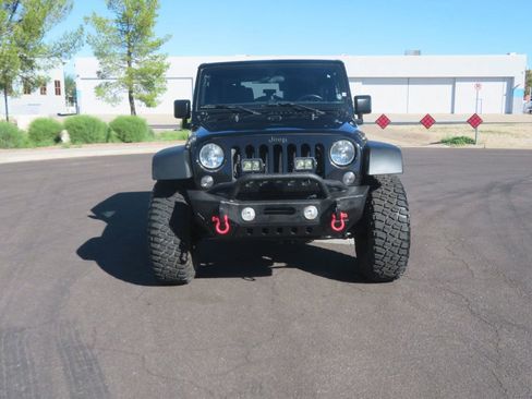 Used 2017 Jeep Wrangler Sport image 11