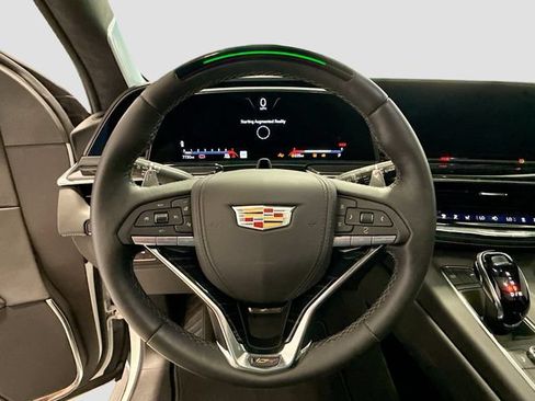 Used 2024 Cadillac Escalade V AWD/4WD image 11