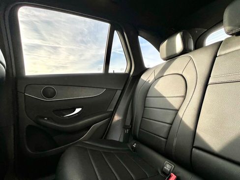 Certified 2022 Mercedes-Benz GLC 300 4MATIC image 14