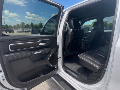 Used 2026 RAM 2500 Laramie AWD/4WD image 38