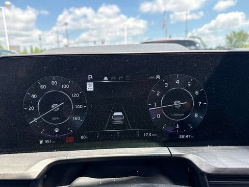 Used 2024 Kia Telluride SX Prestige X-Pro AWD/4WD image 28