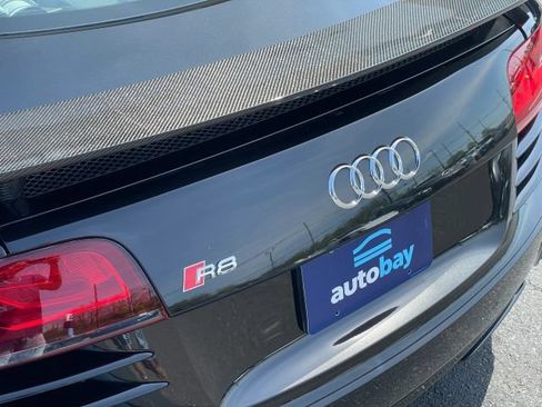 Used 2015 Audi R8 V10 AWD/4WD image 17