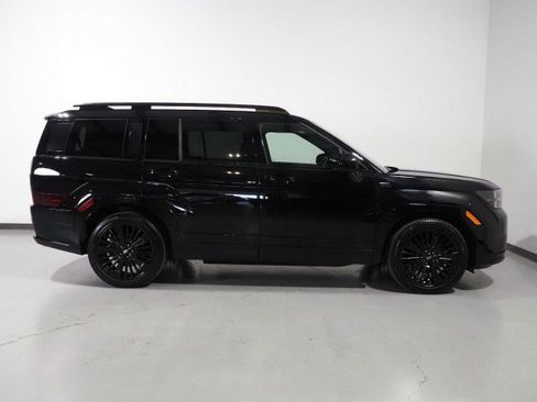 Used 2024 Hyundai Santa Fe AWD Calligraphy Hybrid image 5