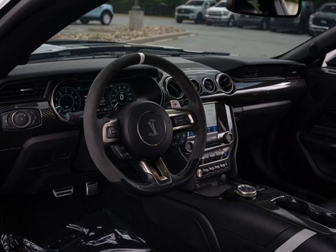 Used 2020 Ford Mustang Shelby GT500 w/ Technology Package RWD image 35