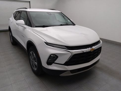 Used 2024 Chevrolet Blazer LT w/ Convenience Package FWD image 13
