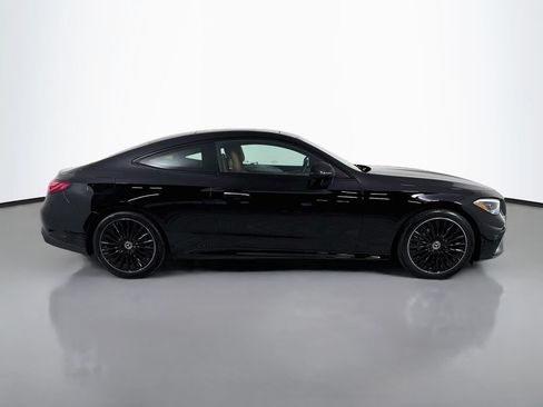 Used 2024 Mercedes-Benz CLE 300 4MATIC Coupe image 4