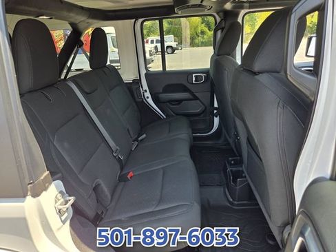 Used 2021 Jeep Wrangler Unlimited Sahara w/ Safety Group AWD/4WD image 14