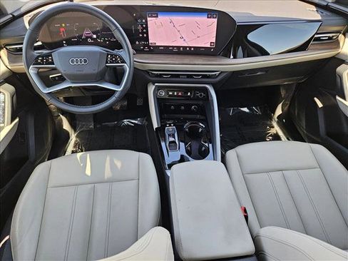 Certified 2025 Audi Q5 Premium w/ Premium Plus AWD/4WD image 18