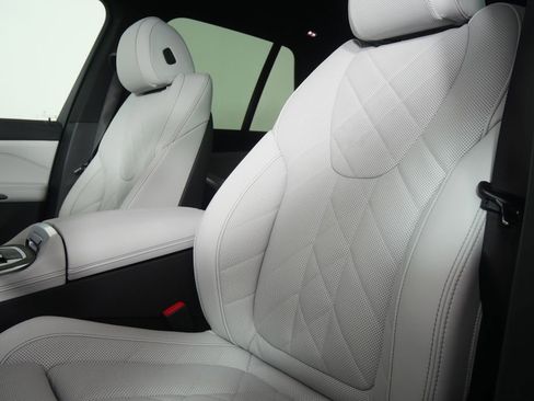 New 2026 BMW X5 sDrive40i RWD image 10