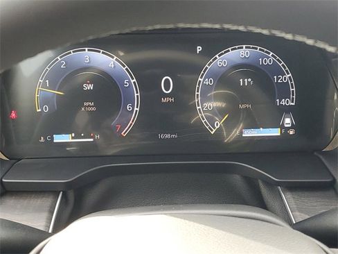 New 2025 Jeep Grand Cherokee Limited w/ Trailer Tow Package image 21