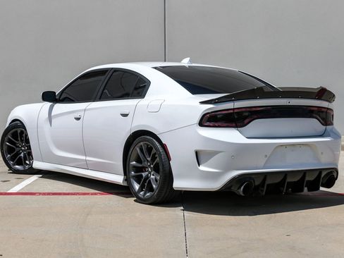 Used 2021 Dodge Charger Scat Pack w/ Plus Group RWD image 13