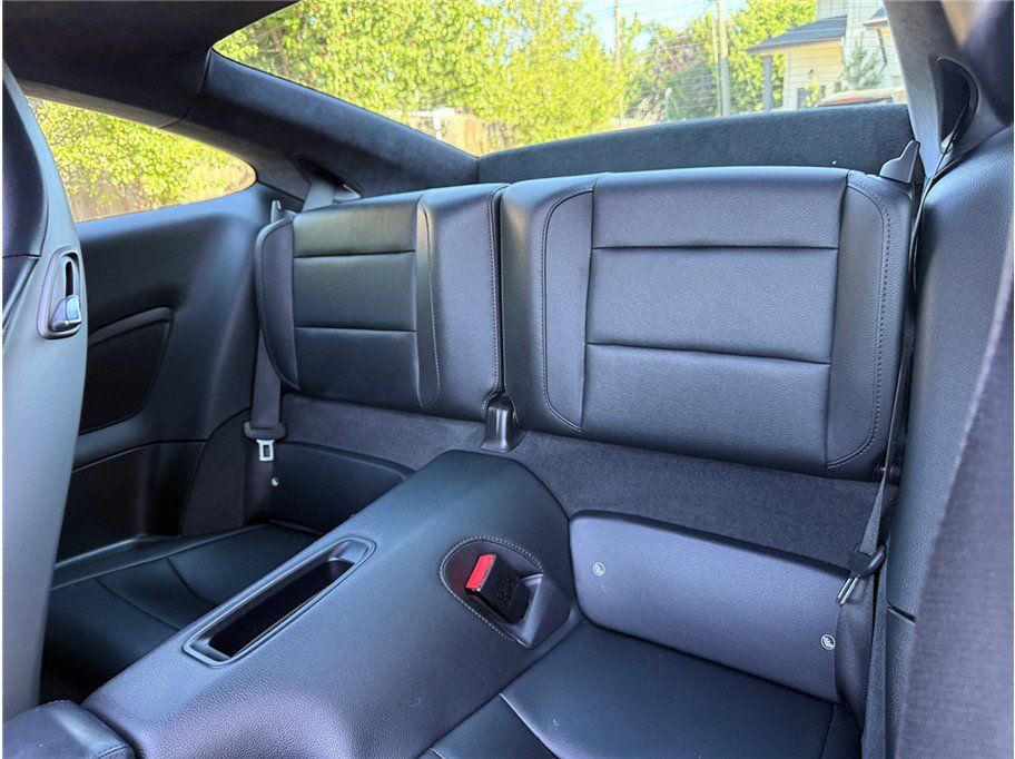 Used 2017 Porsche 911 Carrera RWD image 34
