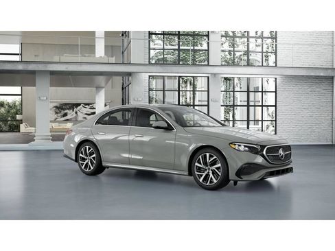 New 2027 Mercedes-Benz E 450 4MATIC Sedan image 12