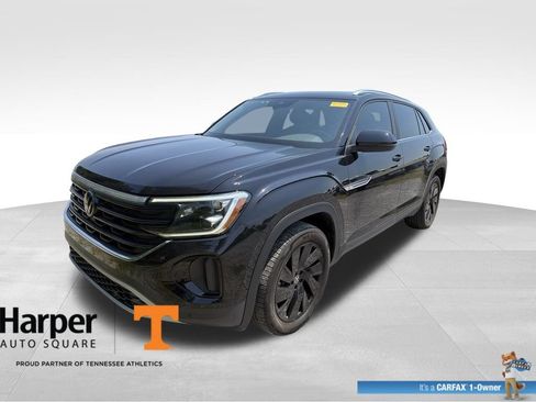 Used 2024 Volkswagen Atlas Cross Sport SE AWD/4WD image 1