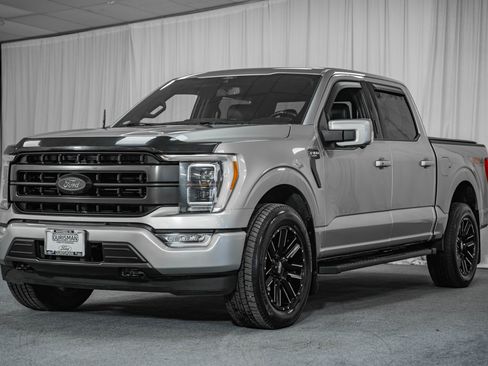 Used 2021 Ford F150 Lariat w/ Equipment Group 502A High image 3