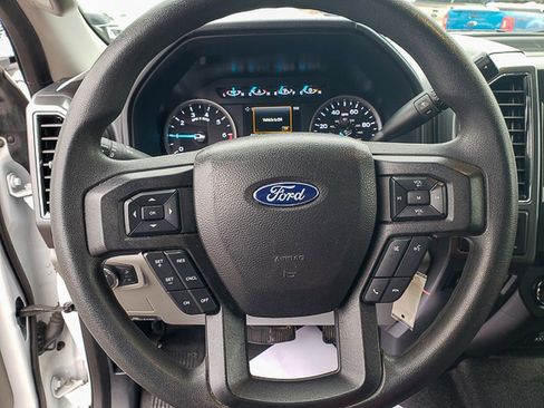 Used 2022 Ford F250 XLT w/ XLT Premium Package image 16