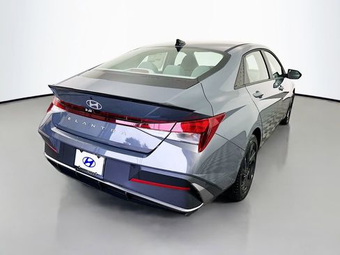 New 2026 Hyundai Elantra Sport image 5
