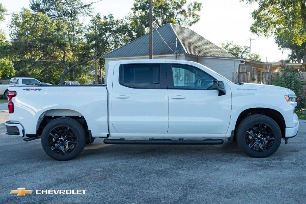 New 2026 Chevrolet Silverado 1500 RST AWD/4WD image 4