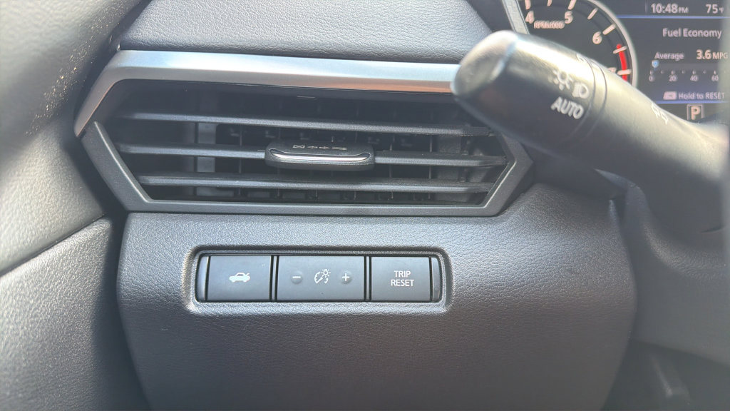 Used 2021 Nissan Altima 2.5 SV AWD/4WD image 21