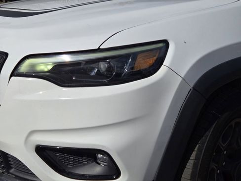 Used 2022 Jeep Cherokee Latitude image 5