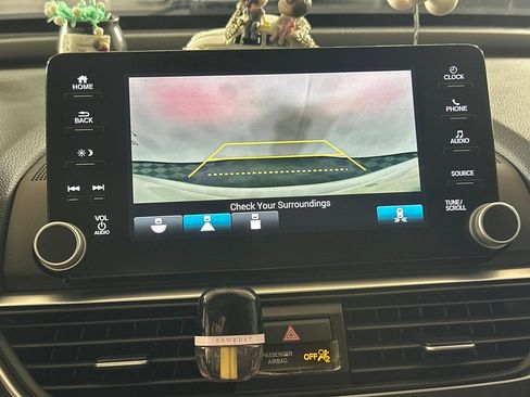 Used 2020 Honda Accord EX-L image 5