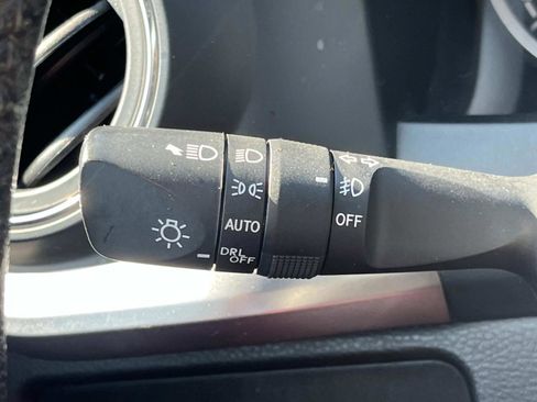 Used 2022 Toyota Tacoma SR5 image 33