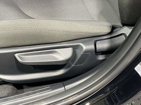 New 2026 Kia K4 FWD image 18