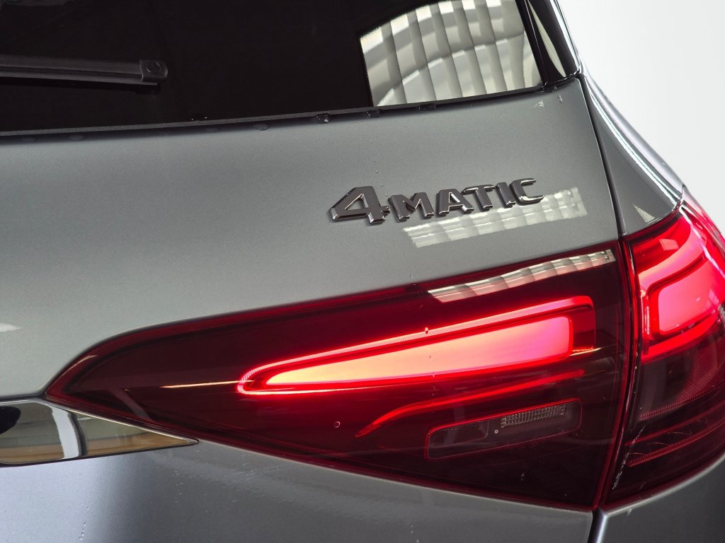 Used 2025 Mercedes-Benz GLE 350 4MATIC image 15