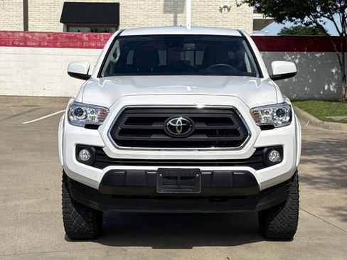Used 2023 Toyota Tacoma SR5 RWD image 6