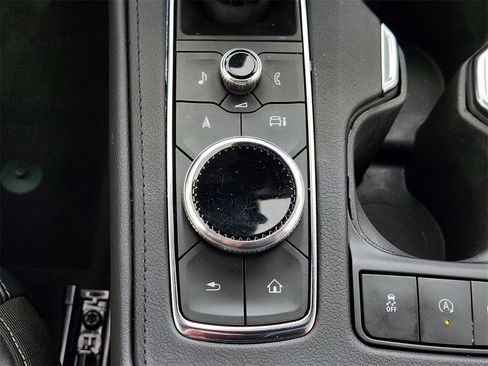 Certified 2024 Cadillac XT4 Premium Luxury w/ Cold Weather Package image 22