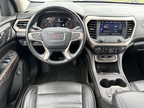 Used 2023 GMC Acadia Denali FWD image 24