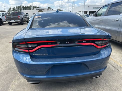 Used 2023 Dodge Charger SXT w/ Cold Weather Package image 3