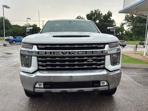 Used 2021 Chevrolet Silverado 2500 LTZ w/ LTZ Convenience Package AWD/4WD image 2