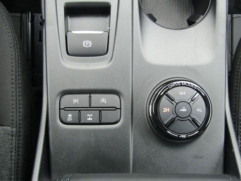 New 2025 Ford Ranger XLT AWD/4WD image 30