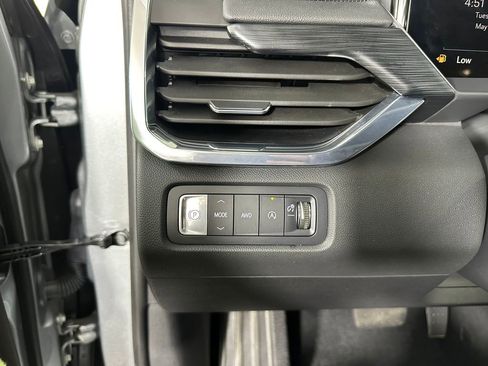 Used 2025 GMC Acadia Elevation w/ LPO, Floor Liner Package AWD/4WD image 24