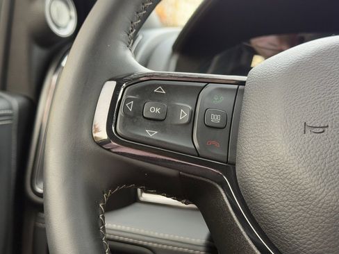 Used 2024 RAM 2500 Limited image 17