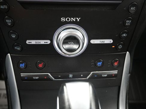 Used 2018 Ford Edge Titanium w/ Equipment Group 301A image 22