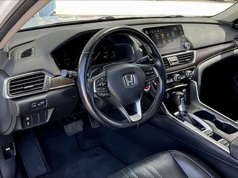 Certified 2018 Honda Accord EX-L image 17