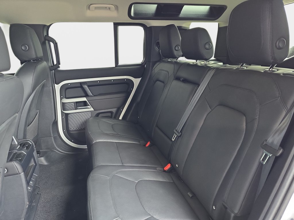 Used 2024 Land Rover Defender 110 S AWD/4WD image 16