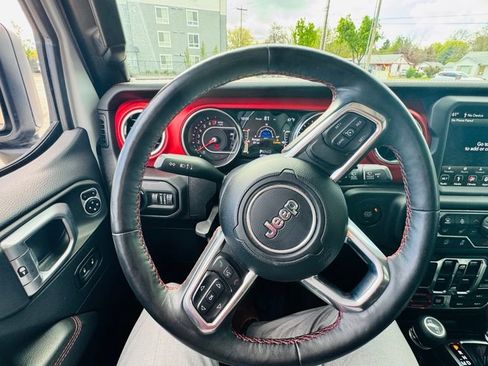 Used 2019 Jeep Wrangler Unlimited Rubicon image 11