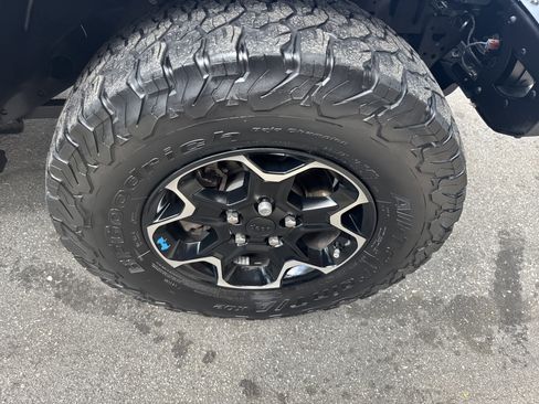 Certified 2022 Jeep Wrangler Unlimited Rubicon 4xe w/ Steel Bumper Group image 11