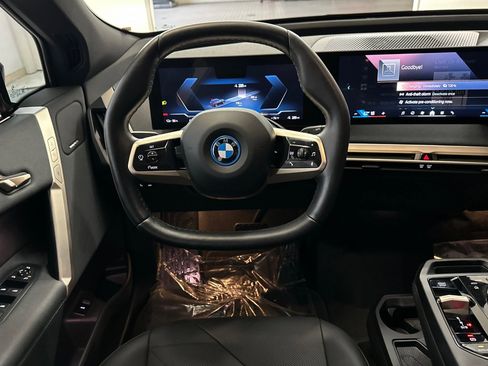 Certified 2024 BMW iX xDrive50 w/ Premium Package image 28