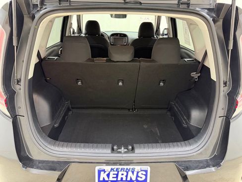 Used 2025 Kia Soul LX FWD image 5