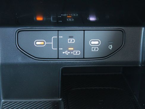 New 2026 Kia Sorento S FWD image 38