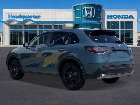 New 2027 Honda HR-V Sport image 4